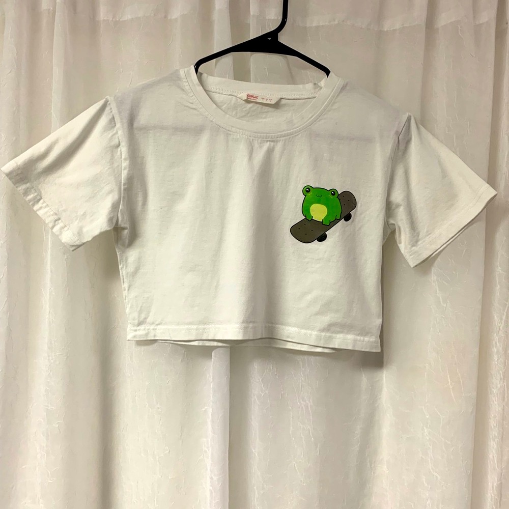 White Frog Graphic T-Shirt